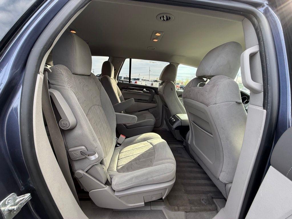 Buick Enclave Convenience FWD 2014