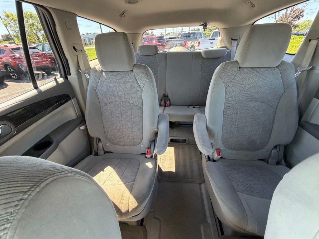 Buick Enclave Convenience FWD 2014