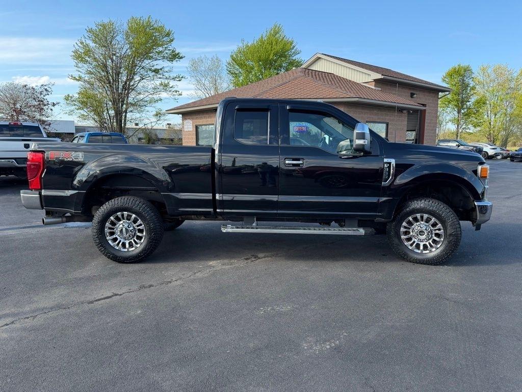 Ford F-350 SD XLT SuperCab Long Bed 4WD 2022