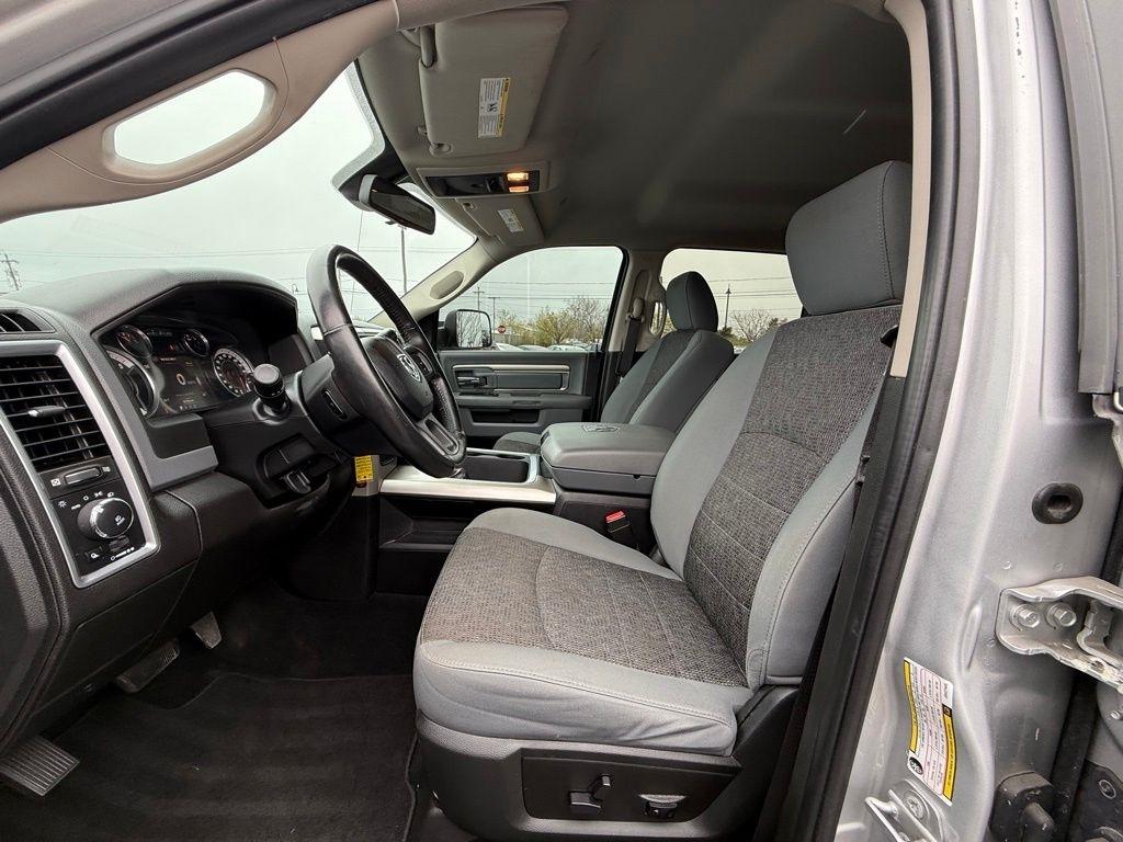 RAM 2500 SLT Crew Cab SWB 4WD 2018