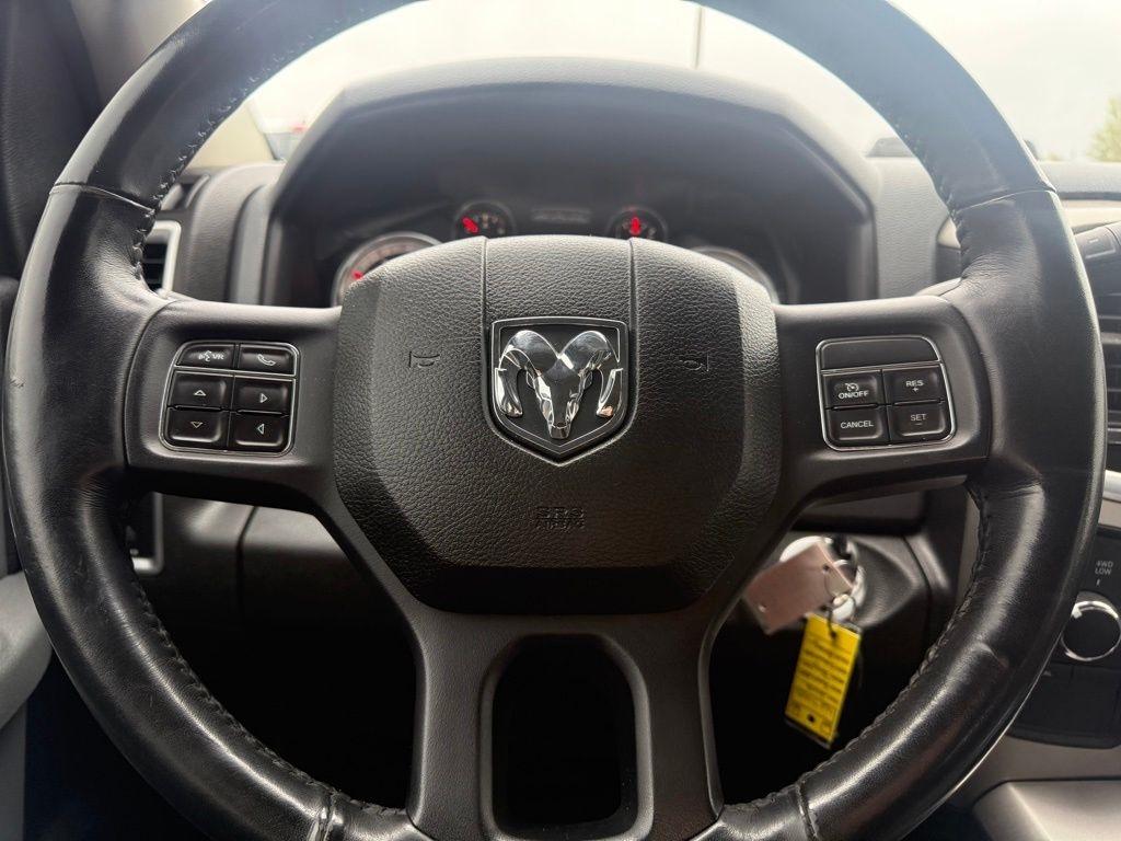 RAM 2500 SLT Crew Cab SWB 4WD 2018