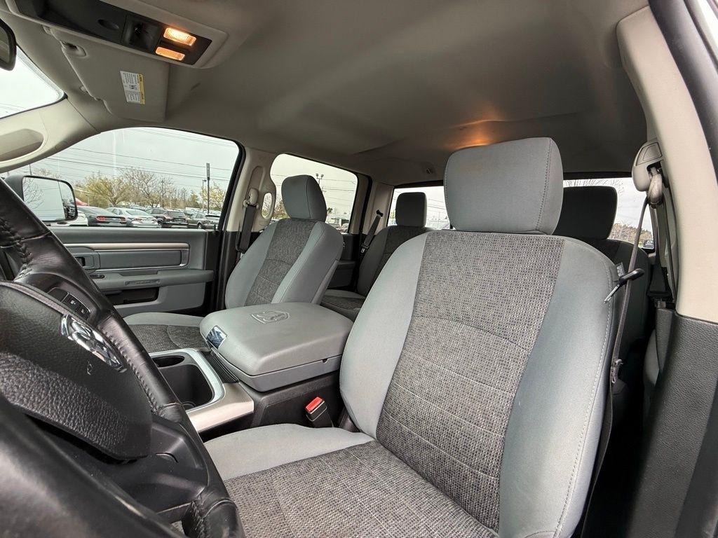RAM 2500 SLT Crew Cab SWB 4WD 2018