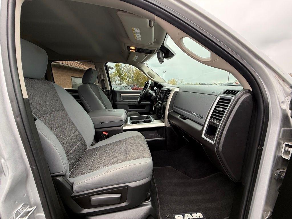 RAM 2500 SLT Crew Cab SWB 4WD 2018
