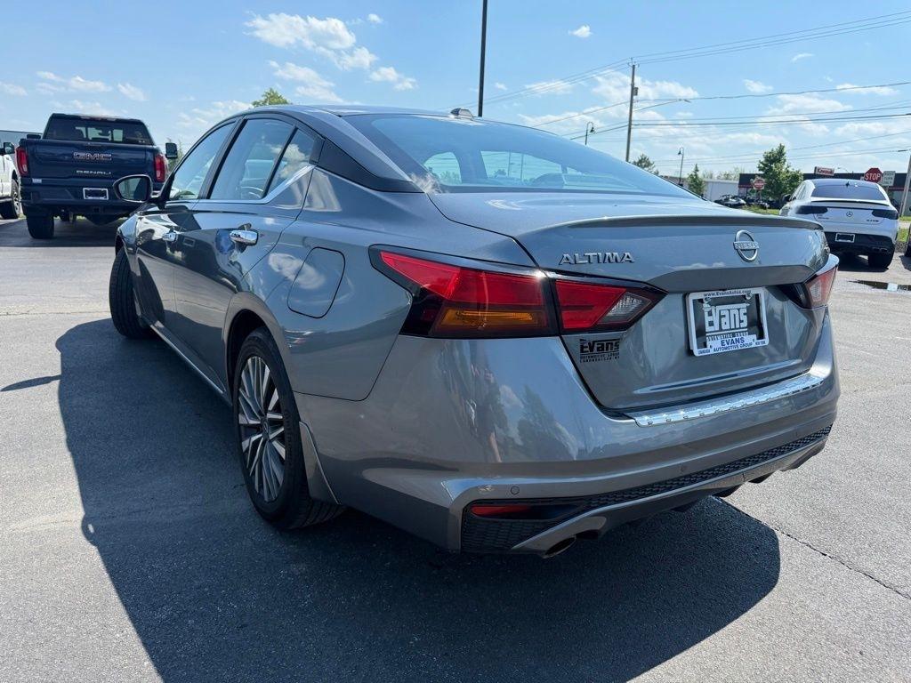 Nissan Altima 2.5 SV 2023