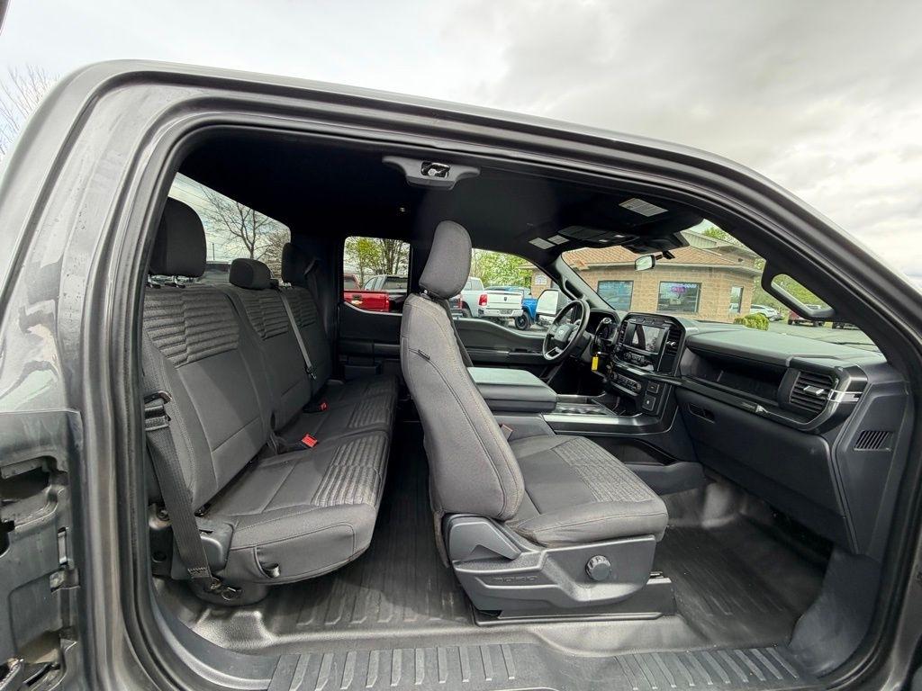 Ford F-150  2022