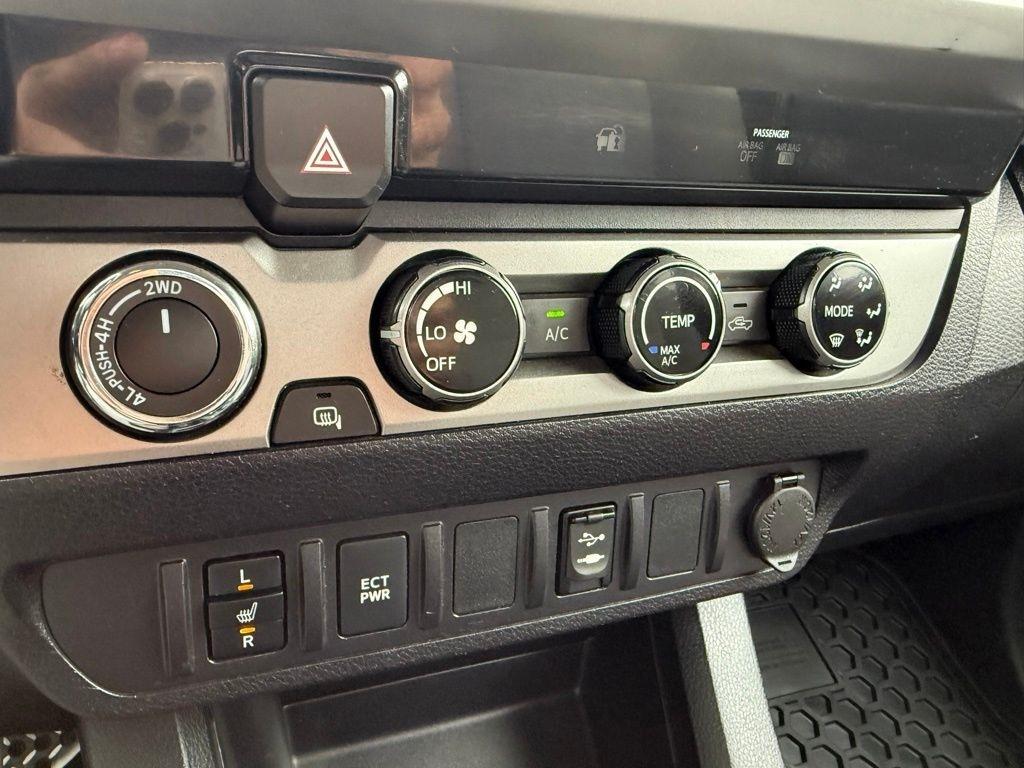 Toyota Tacoma SR5 Double Cab V6 2017