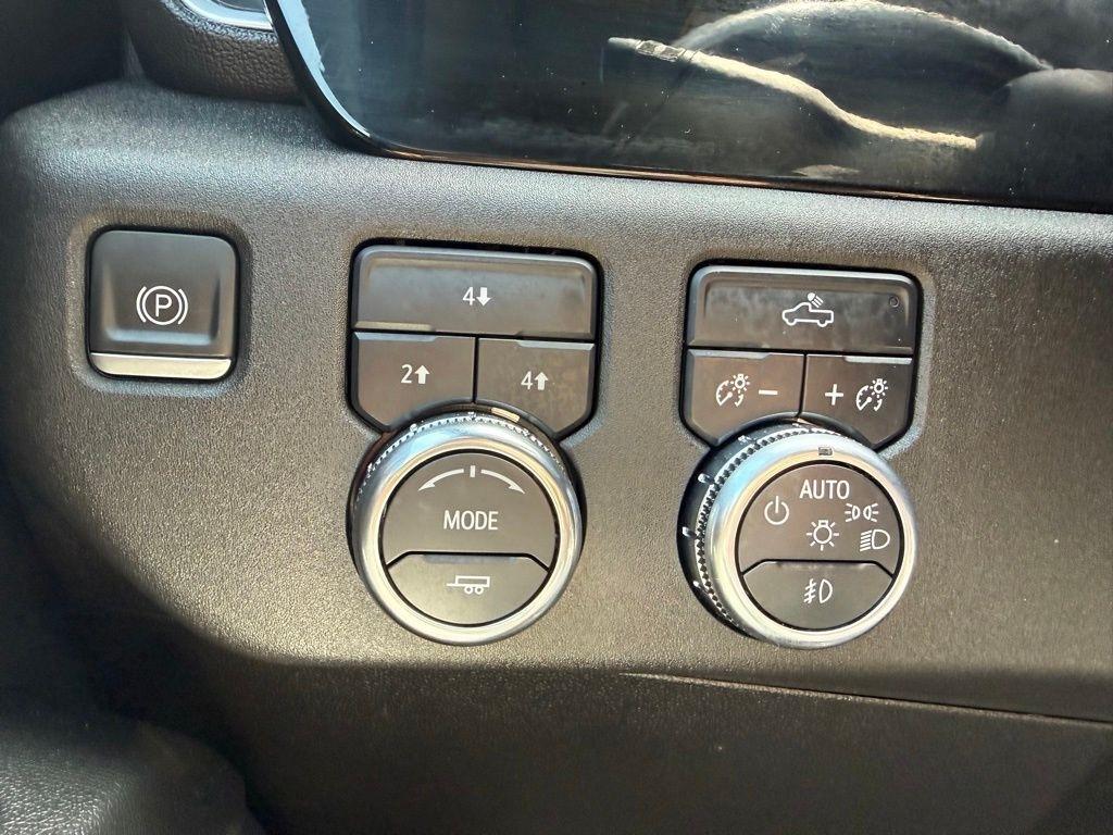 GMC Sierra 2500HD SLE Crew Cab 4WD 2024