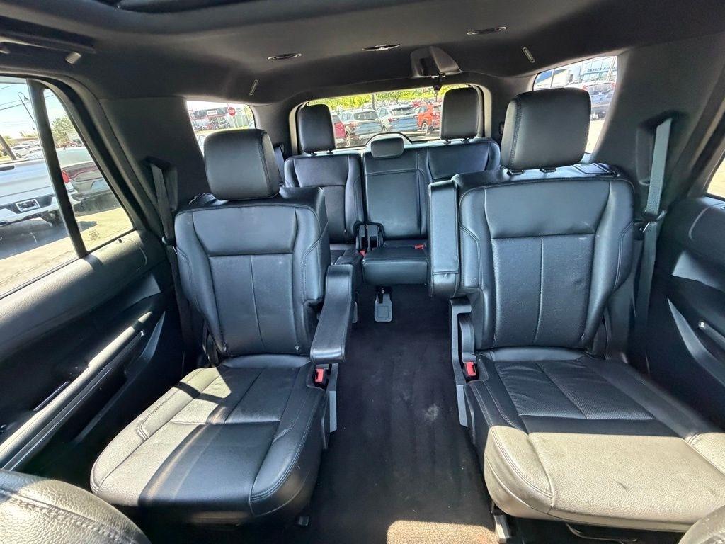 Ford Expedition XLT 4WD 2020