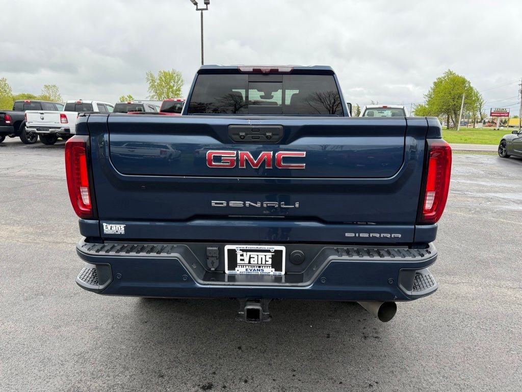 GMC Sierra 2500HD Denali Crew Cab 4WD 2021