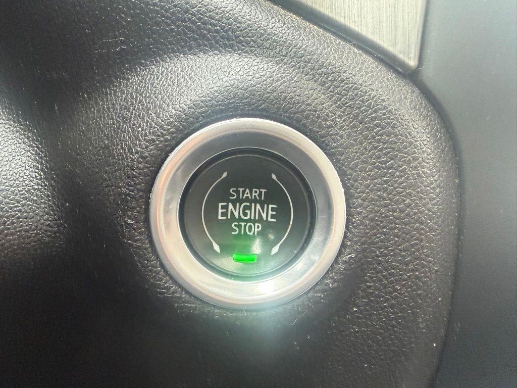 GMC Sierra 2500HD Denali Crew Cab 4WD 2021