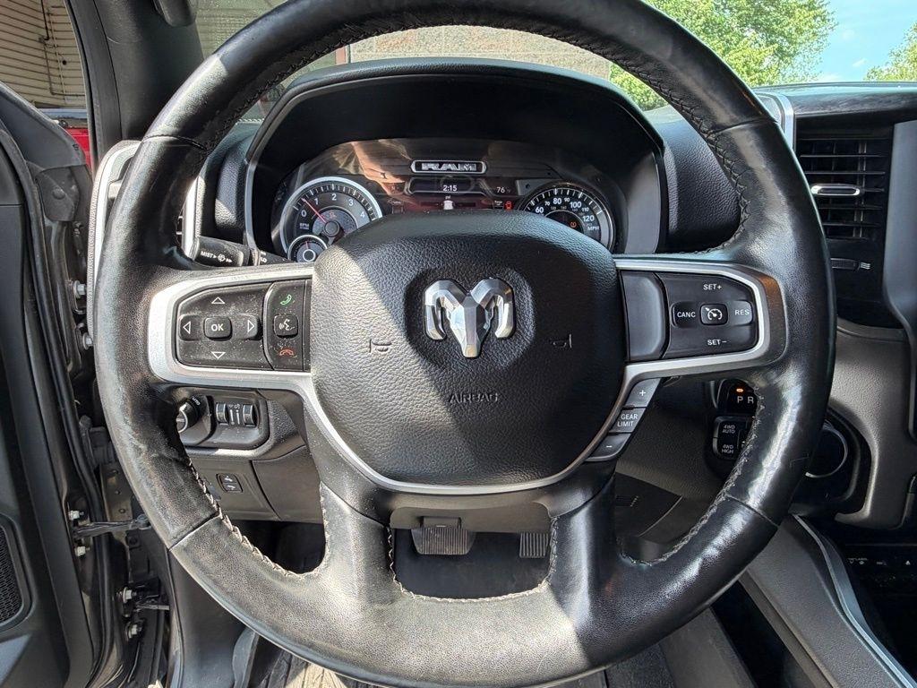RAM 1500 Big Horn Crew Cab SWB 4WD 2019