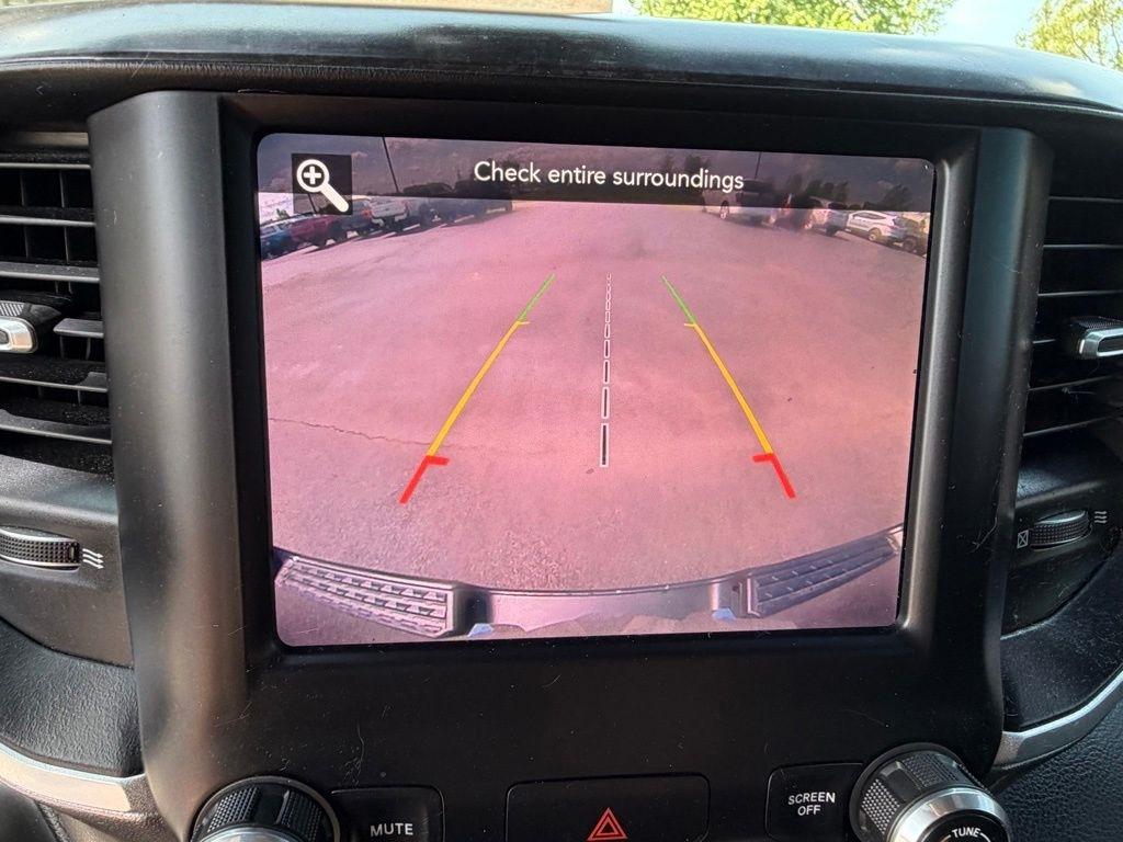 RAM 1500 Big Horn Crew Cab SWB 4WD 2019