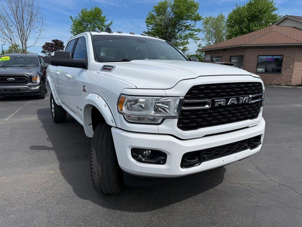 RAM 2500 Tradesman Crew Cab SWB 4WD 2022