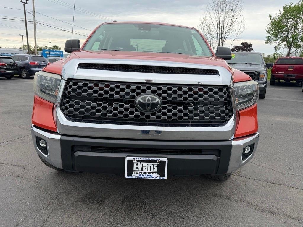Toyota Tundra SR5 5.7L V8 CrewMax 4WD 2018
