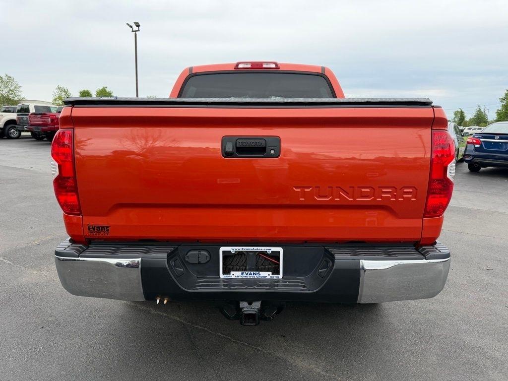 Toyota Tundra SR5 5.7L V8 CrewMax 4WD 2018