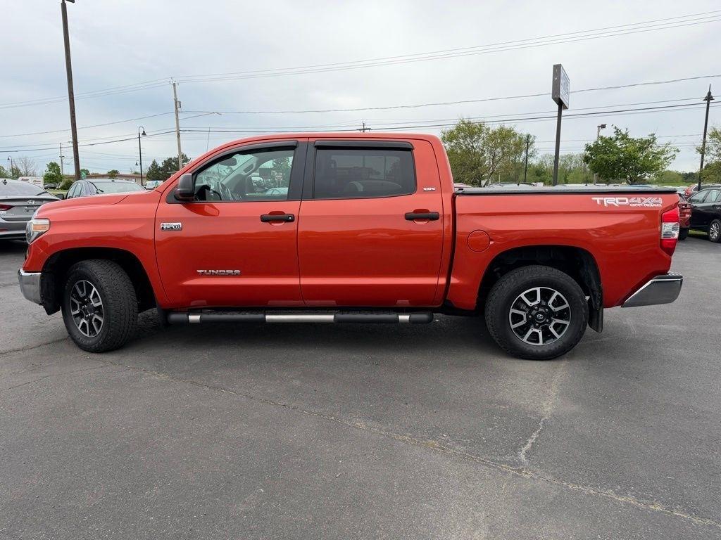 Toyota Tundra SR5 5.7L V8 CrewMax 4WD 2018