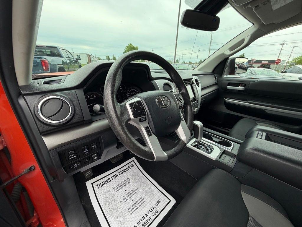 Toyota Tundra SR5 5.7L V8 CrewMax 4WD 2018