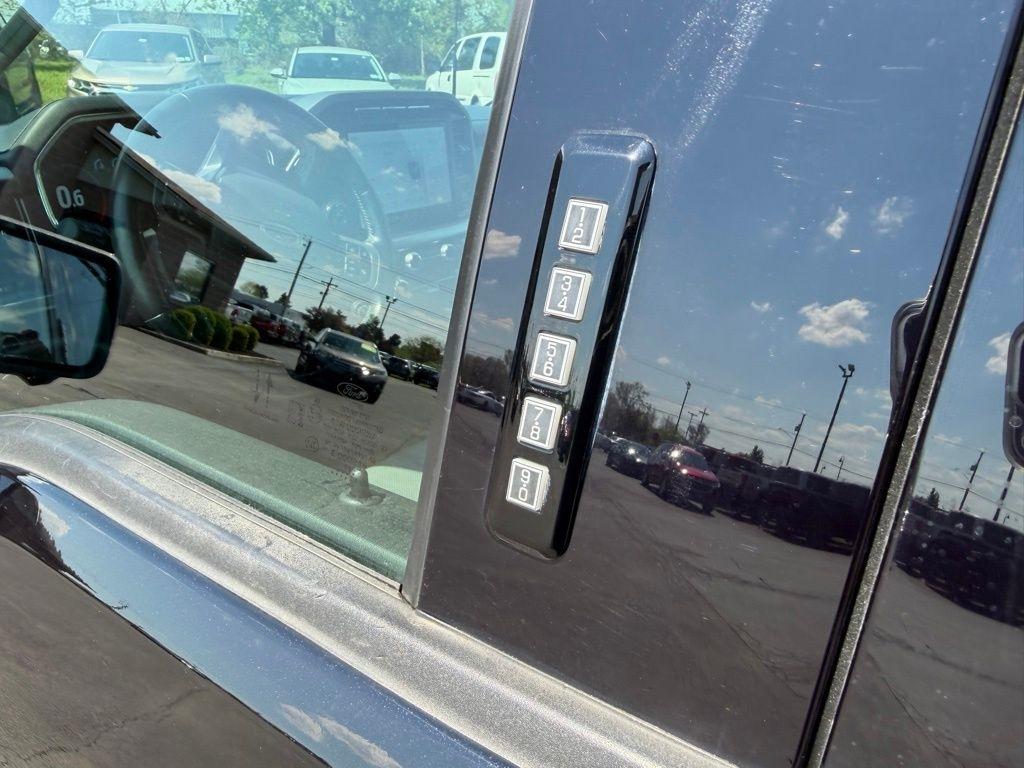 Ford F-150 Lariat SuperCrew 5.5-ft. Bed 4WD 2021
