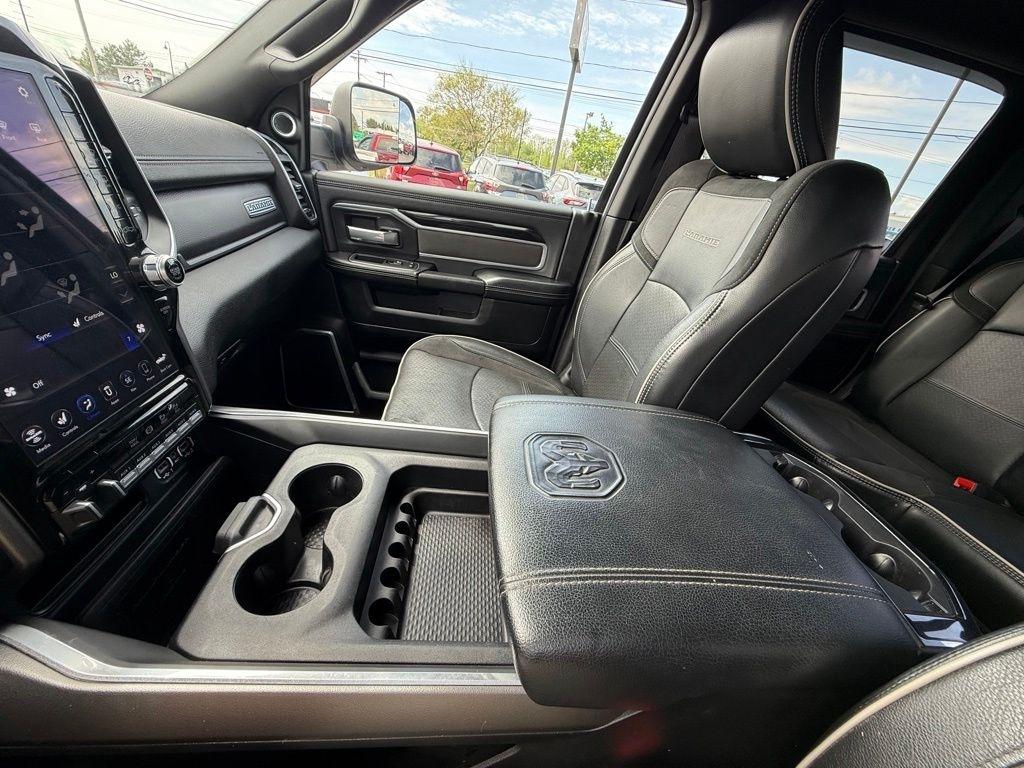 RAM 2500 Laramie Crew Cab SWB 4WD 2020