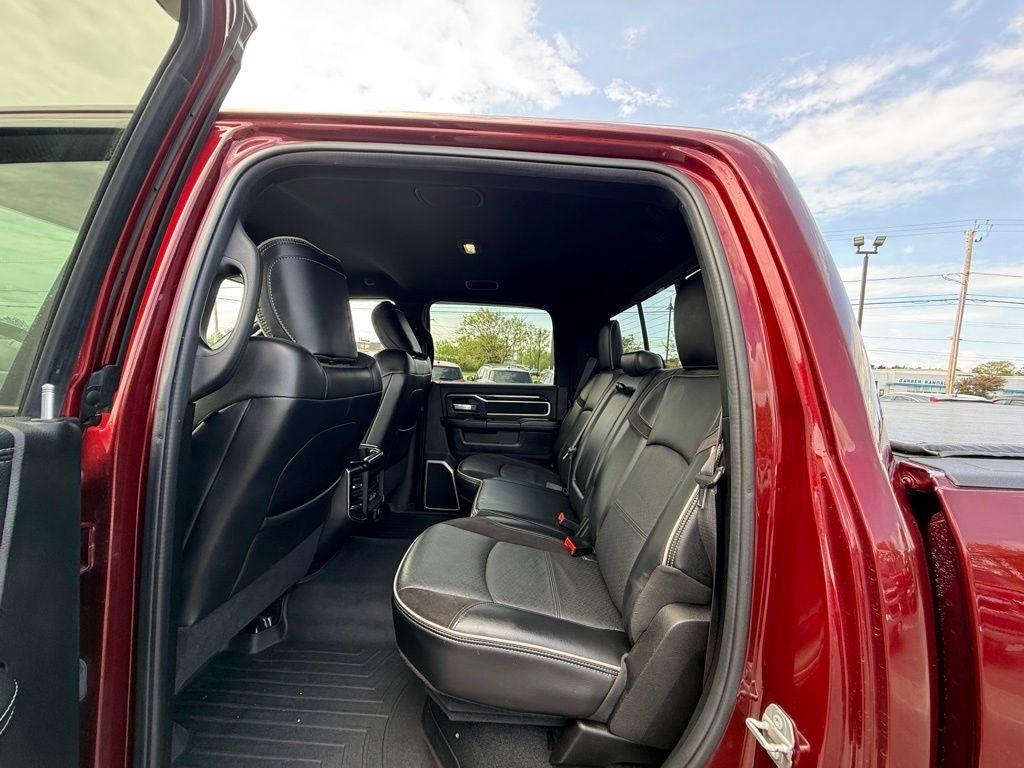 RAM 2500 Laramie Crew Cab SWB 4WD 2020