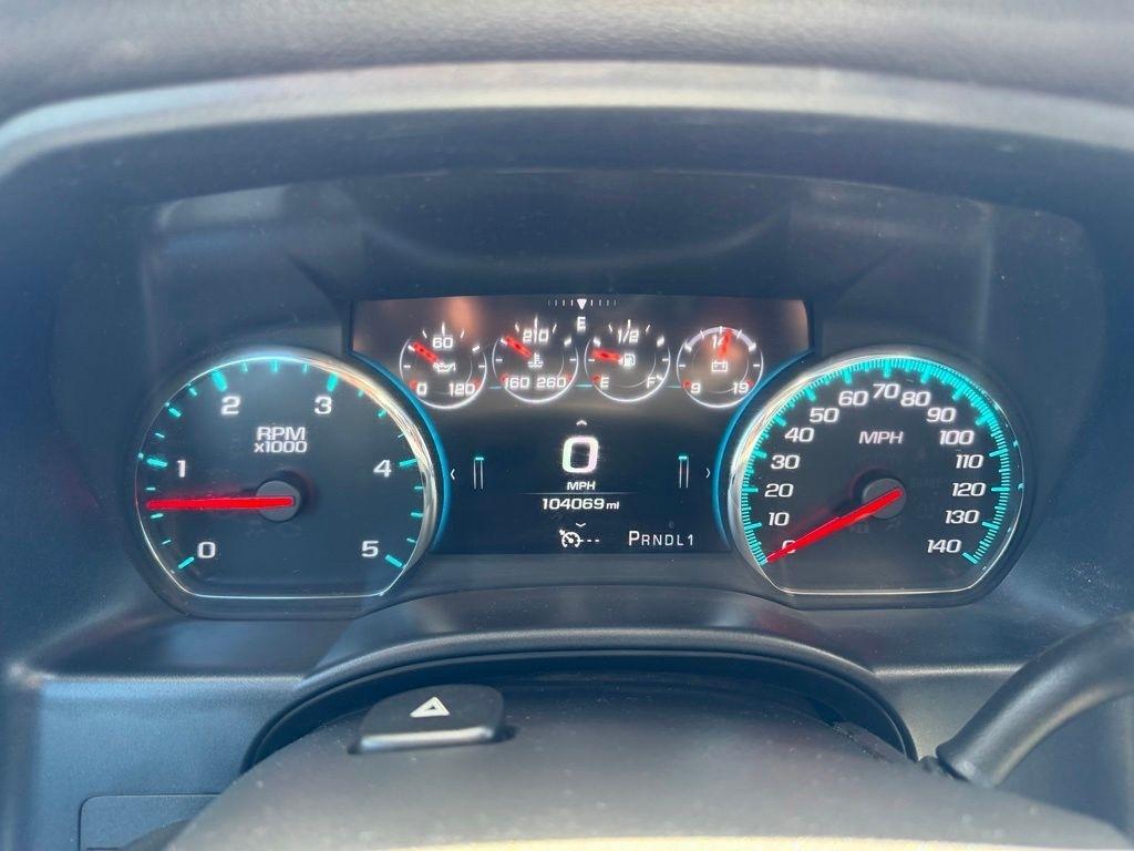 GMC Sierra 2500HD Denali Crew Cab 4WD 2017