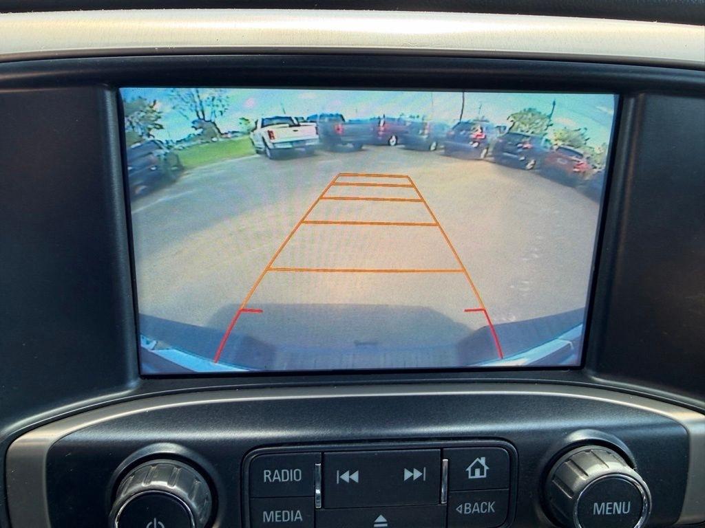 GMC Sierra 2500HD Denali Crew Cab 4WD 2017