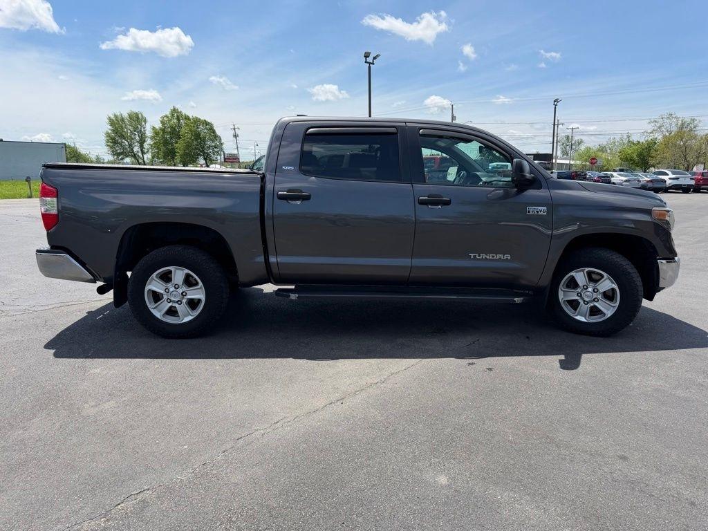 Toyota Tundra SR5 5.7L V8 CrewMax 4WD 2020