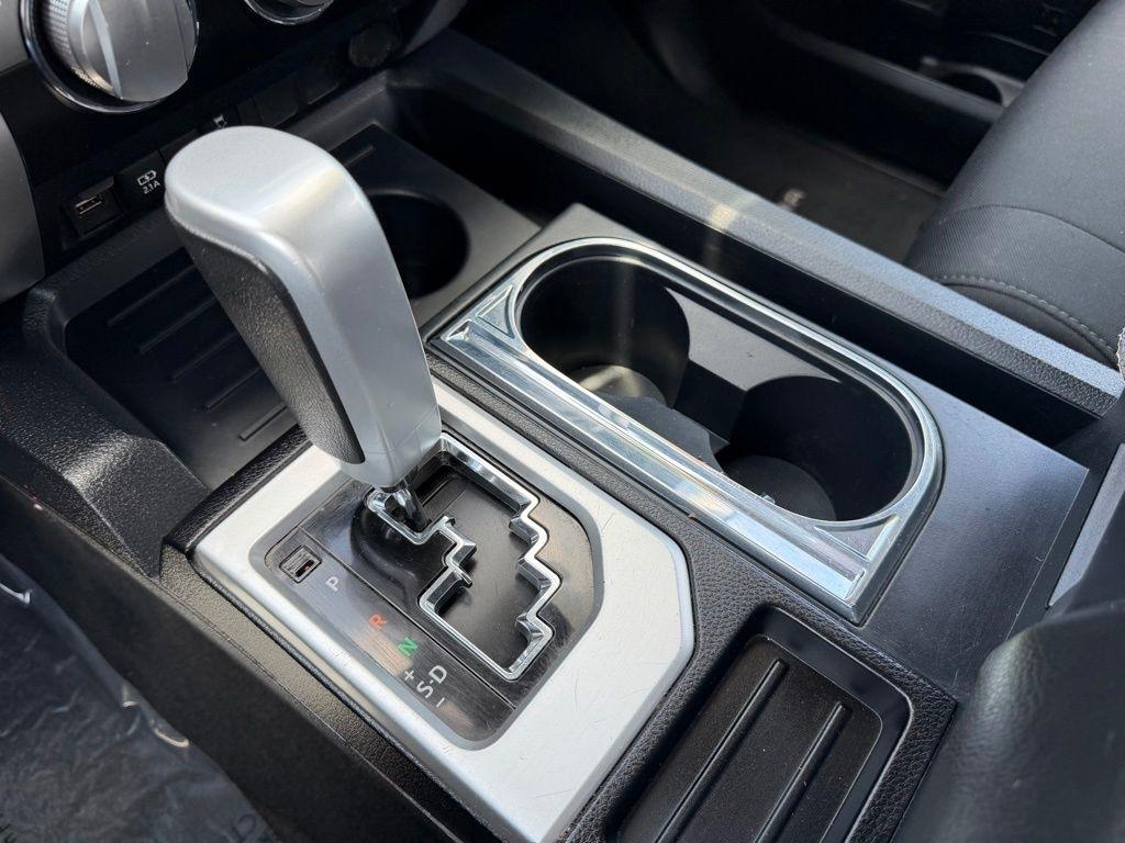 Toyota Tundra SR5 5.7L V8 CrewMax 4WD 2020