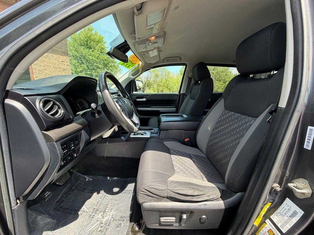 Toyota Tundra SR5 5.7L V8 CrewMax 4WD 2020