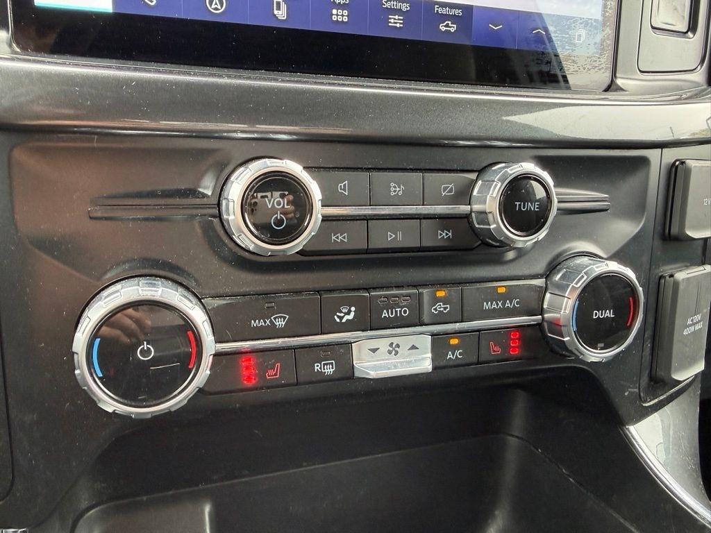 Ford F-150 XLT SuperCab 8-ft. Bed 4WD 2023