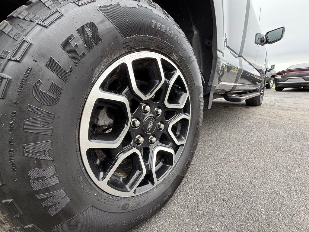Ford F-150 XLT SuperCab 8-ft. Bed 4WD 2023