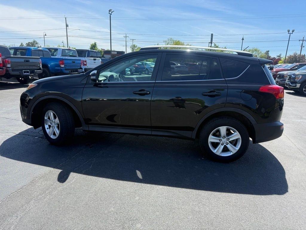Toyota RAV4 XLE AWD 2013
