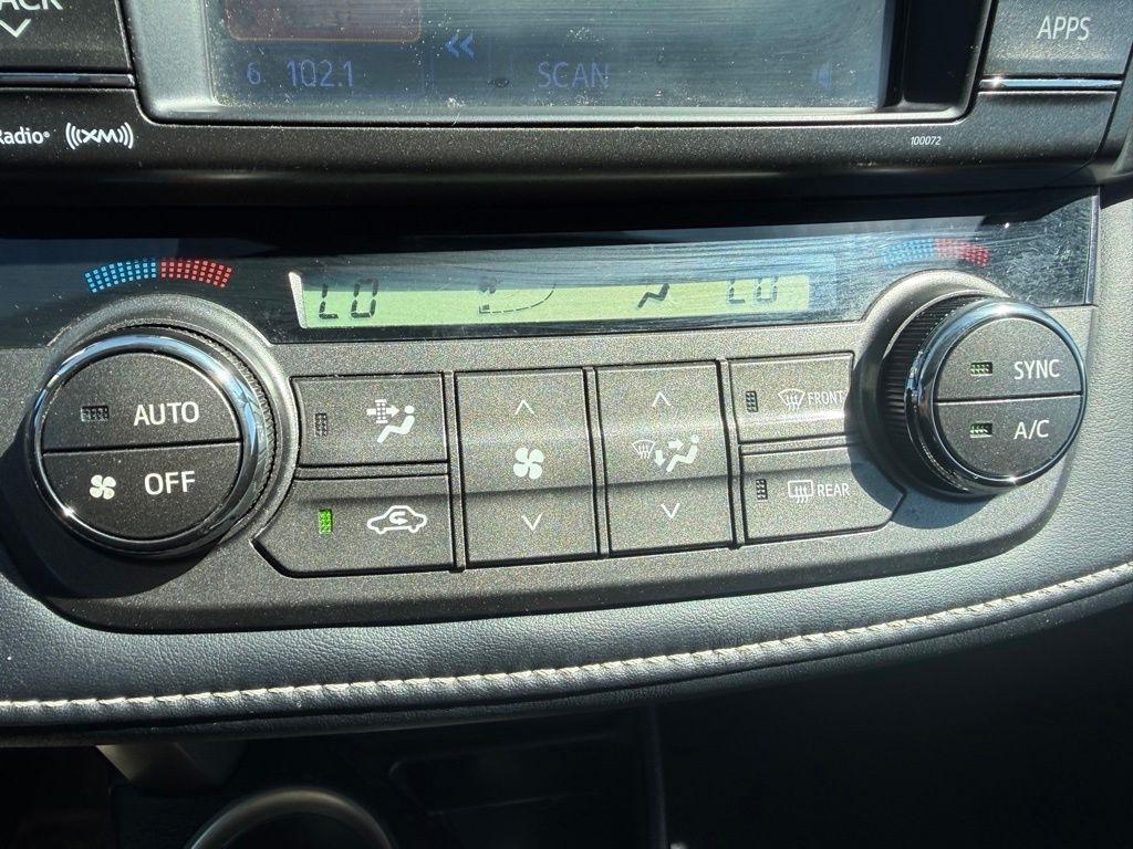 Toyota RAV4 XLE AWD 2013
