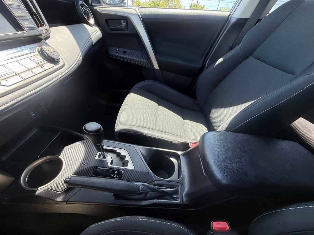 Toyota RAV4 XLE AWD 2013