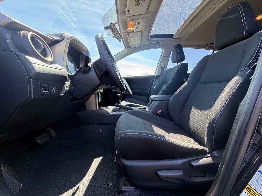 Toyota RAV4 XLE AWD 2013