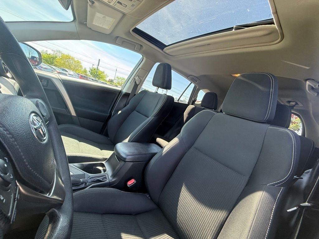 Toyota RAV4 XLE AWD 2013