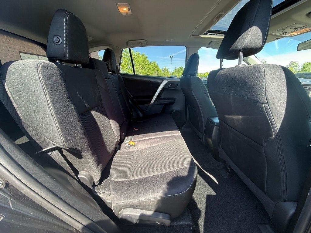Toyota RAV4 XLE AWD 2013