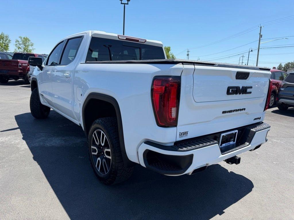 GMC Sierra 1500 AT4 Crew Cab Long Box 4WD 2021