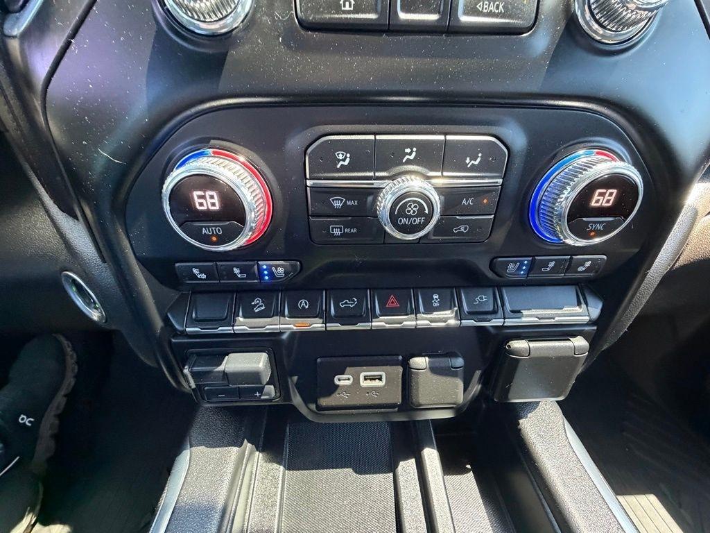 GMC Sierra 1500 AT4 Crew Cab Long Box 4WD 2021