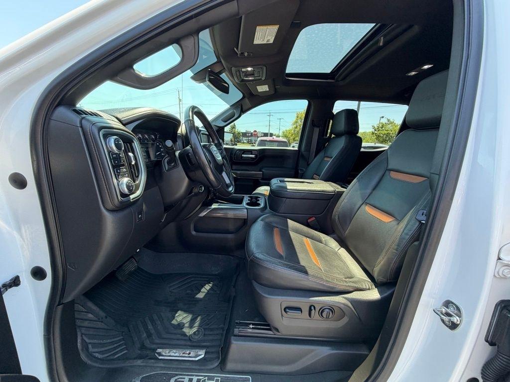 GMC Sierra 1500 AT4 Crew Cab Long Box 4WD 2021