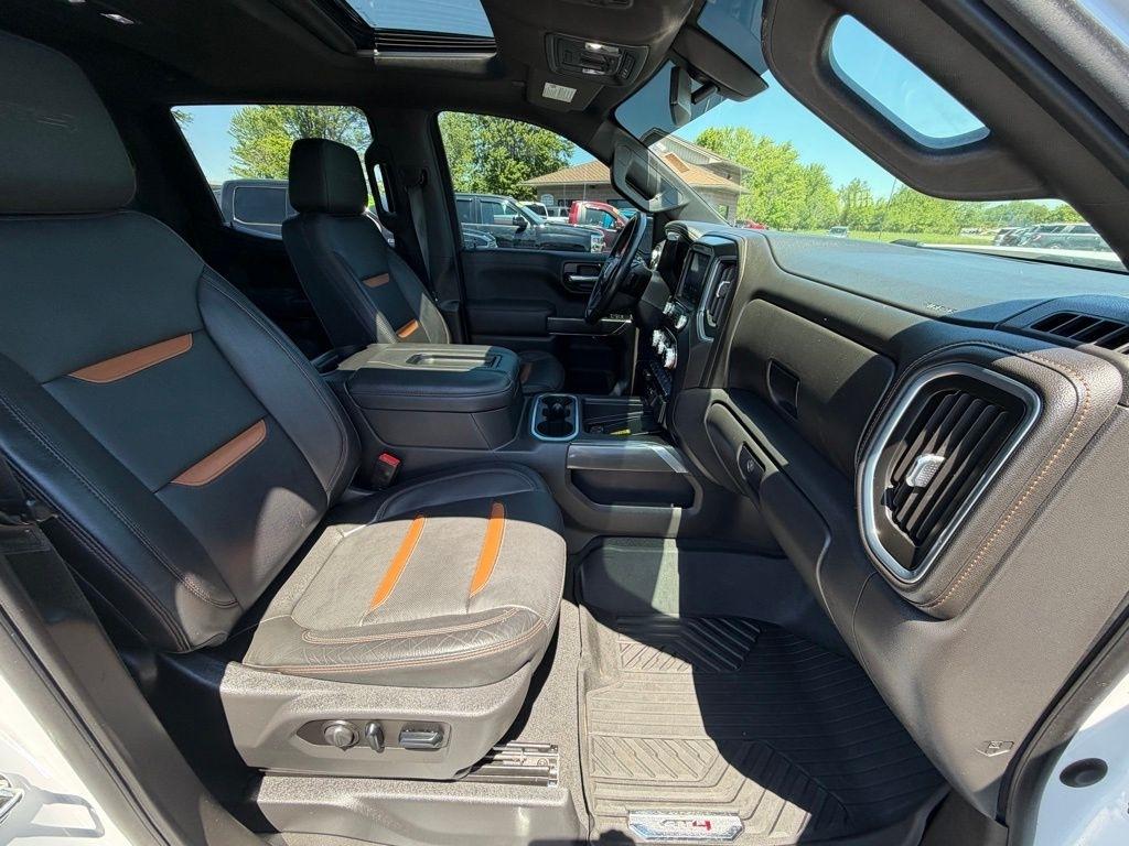 GMC Sierra 1500 AT4 Crew Cab Long Box 4WD 2021