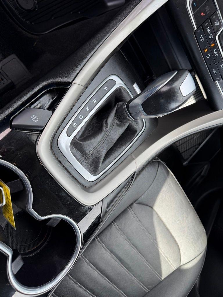 Ford Fusion SE AWD 2016