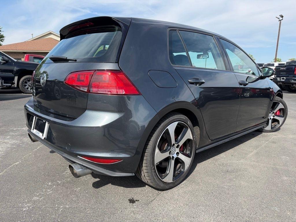 Volkswagen Golf GTI SE 6A 4-Door 2017