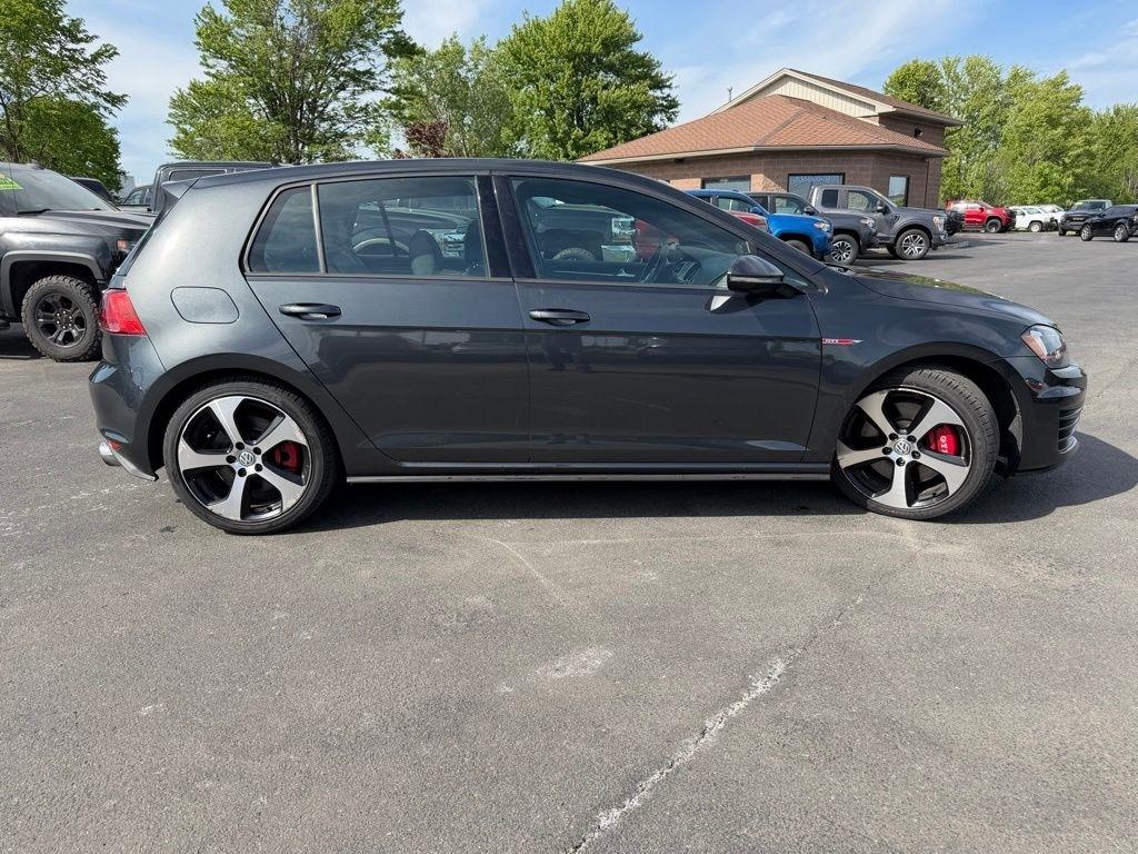 Volkswagen Golf GTI SE 6A 4-Door 2017