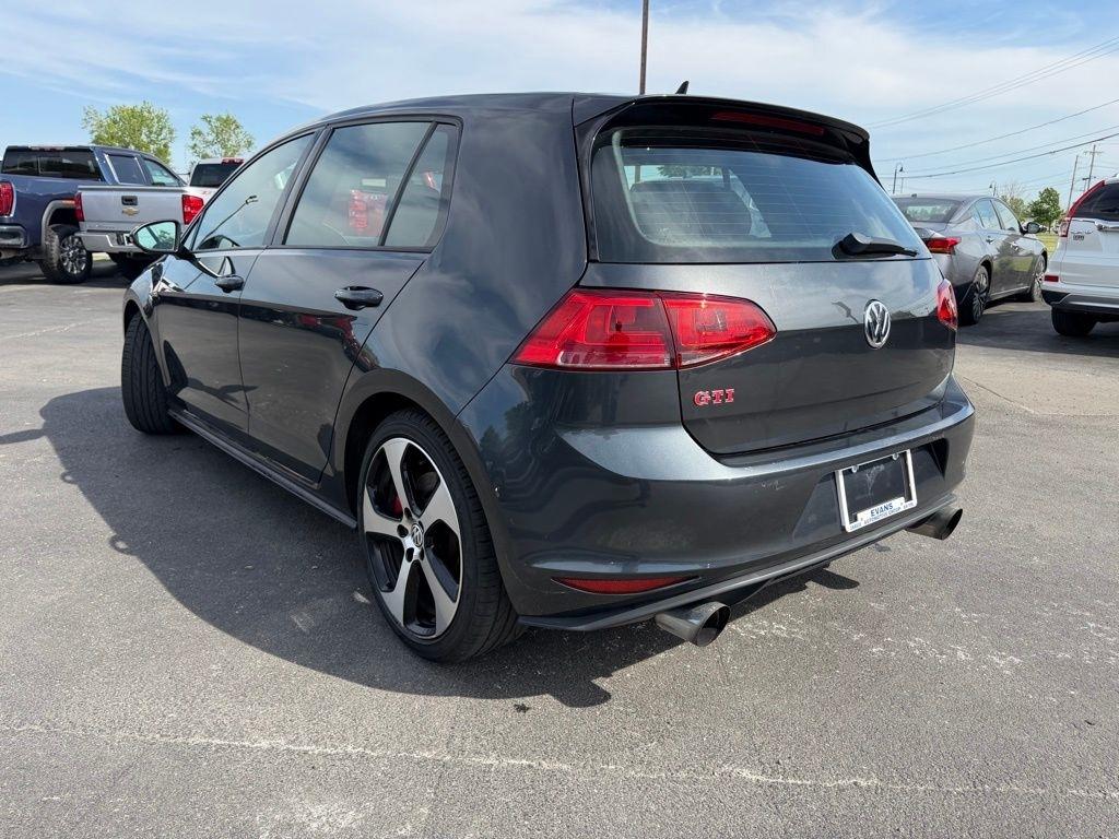 Volkswagen Golf GTI SE 6A 4-Door 2017