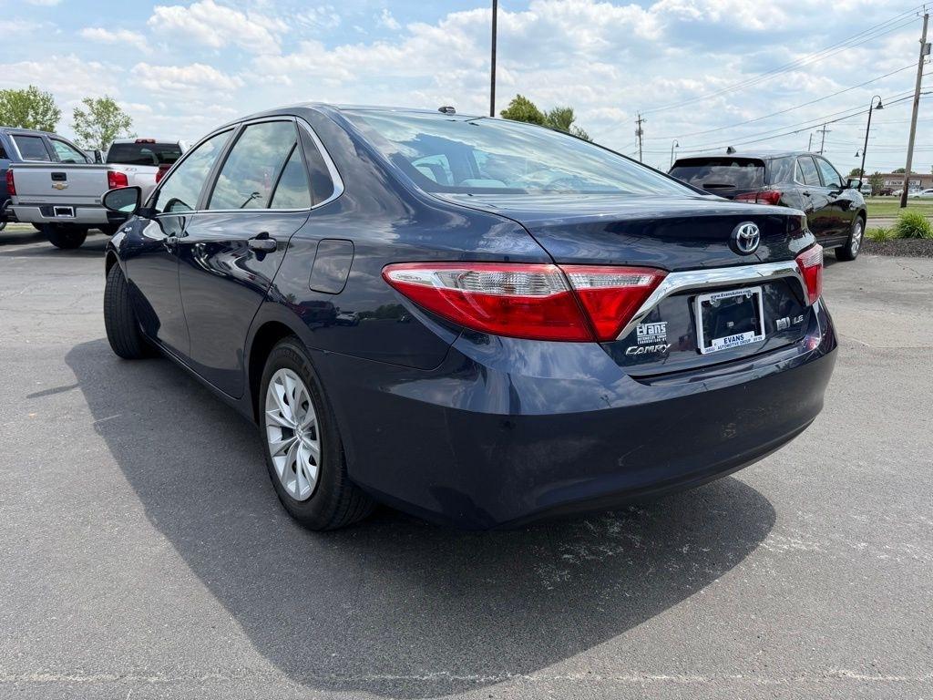 Toyota Camry Hybrid LE 2016