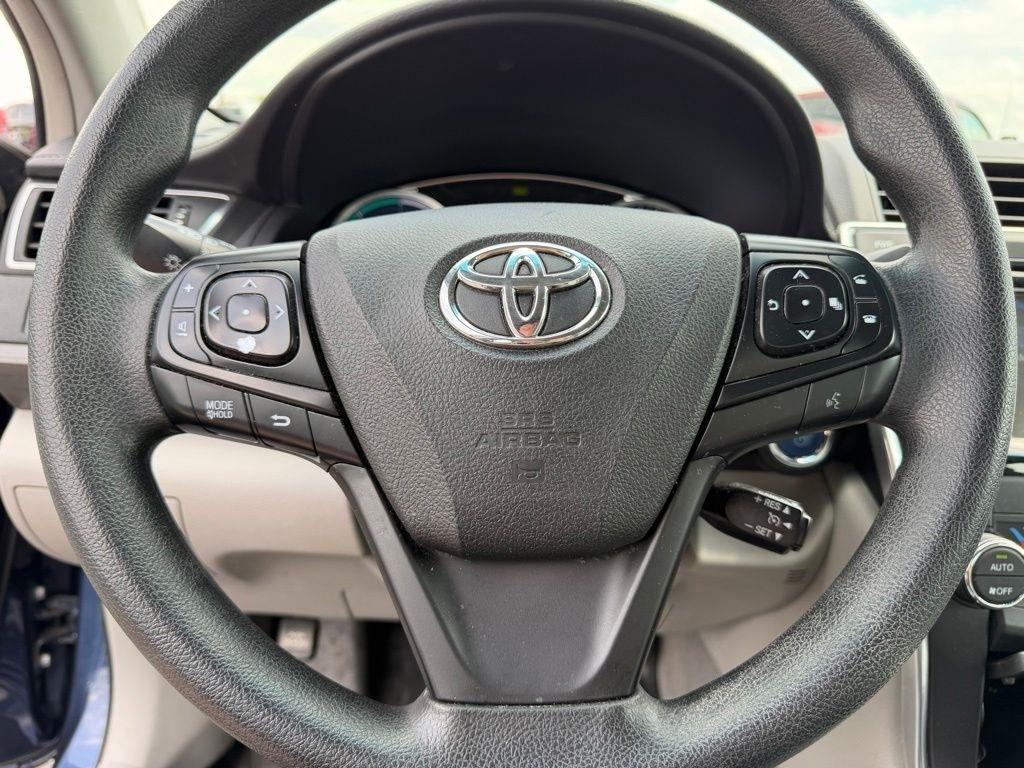 Toyota Camry Hybrid LE 2016