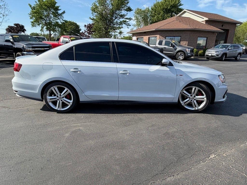 Volkswagen Jetta 2.0T GLI 6M 2017