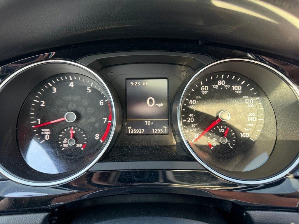 Volkswagen Jetta 2.0T GLI 6M 2017