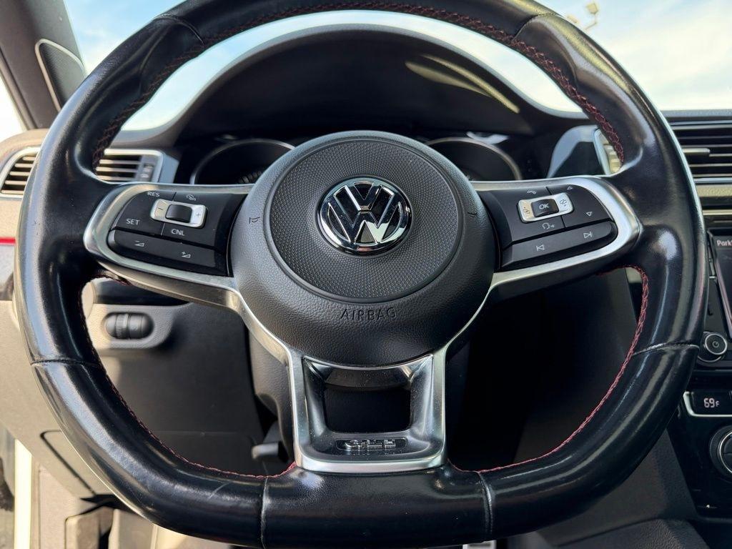 Volkswagen Jetta 2.0T GLI 6M 2017